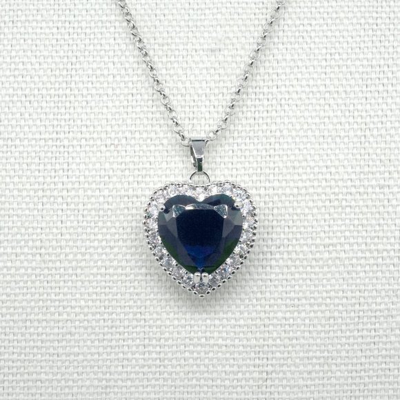 18 inch Silver chain with 2 inch extender, & blue heart pendant. Lobster Clasp. - Picture 2 of 2